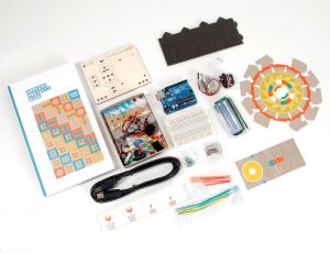 Купить Arduino Starter Kit в магазине ПАКПАК